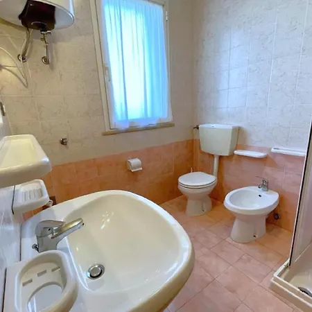 In Caorle With Balcony Apartment *