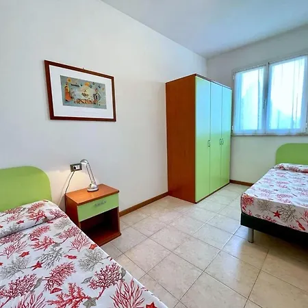 In Caorle With Balcony Apartment