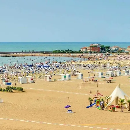 In Caorle With Balcony Apartment